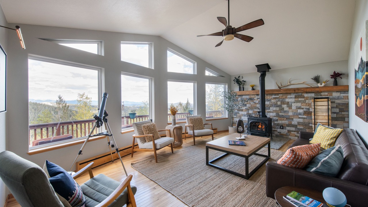 Photo of Livingroom in Conifer Mountain and Meadows