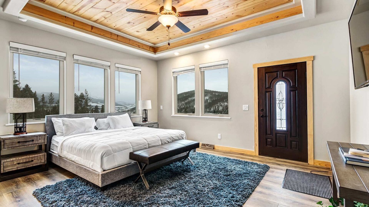 Photo of Bedroom in Breckenridge Heights