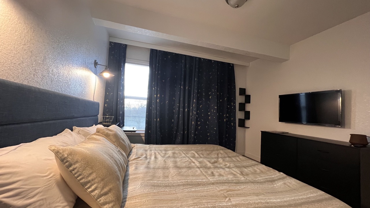 Photo of Bedroom in Clayton