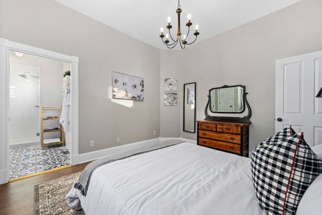 Photo of Bedroom in Lafayette