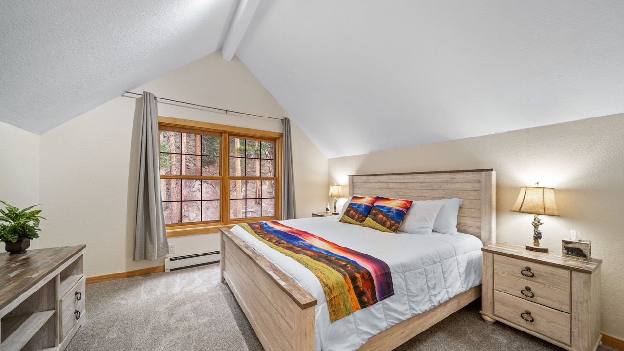 Photo of Bedroom in Blue River