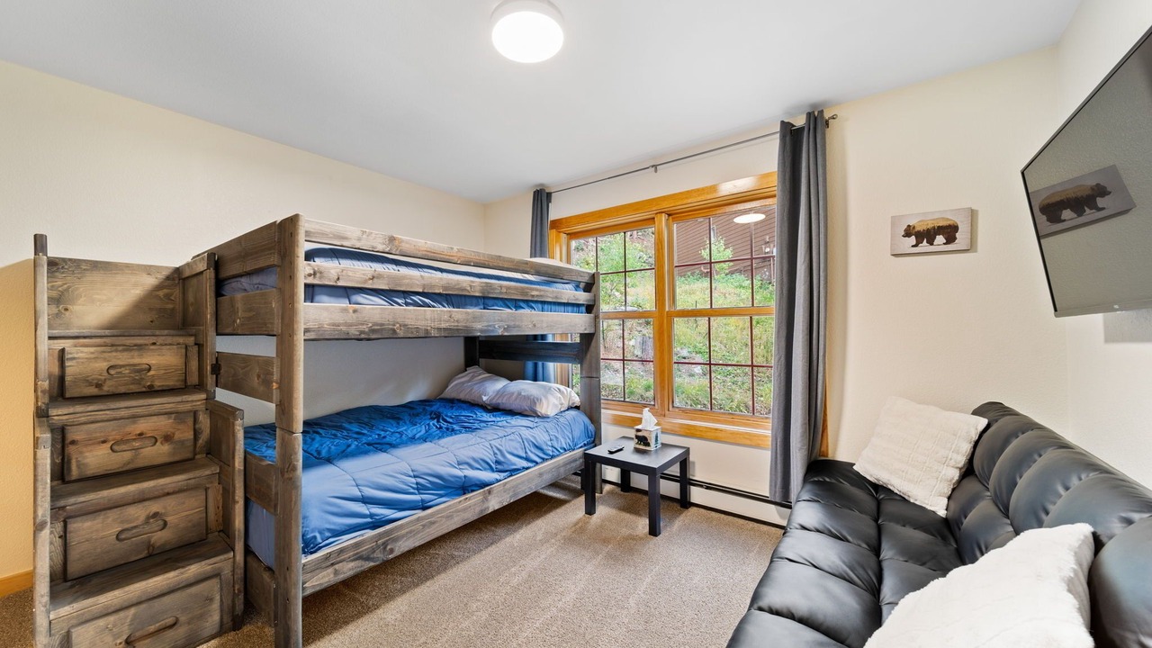 Photo of Bedroom in Blue River
