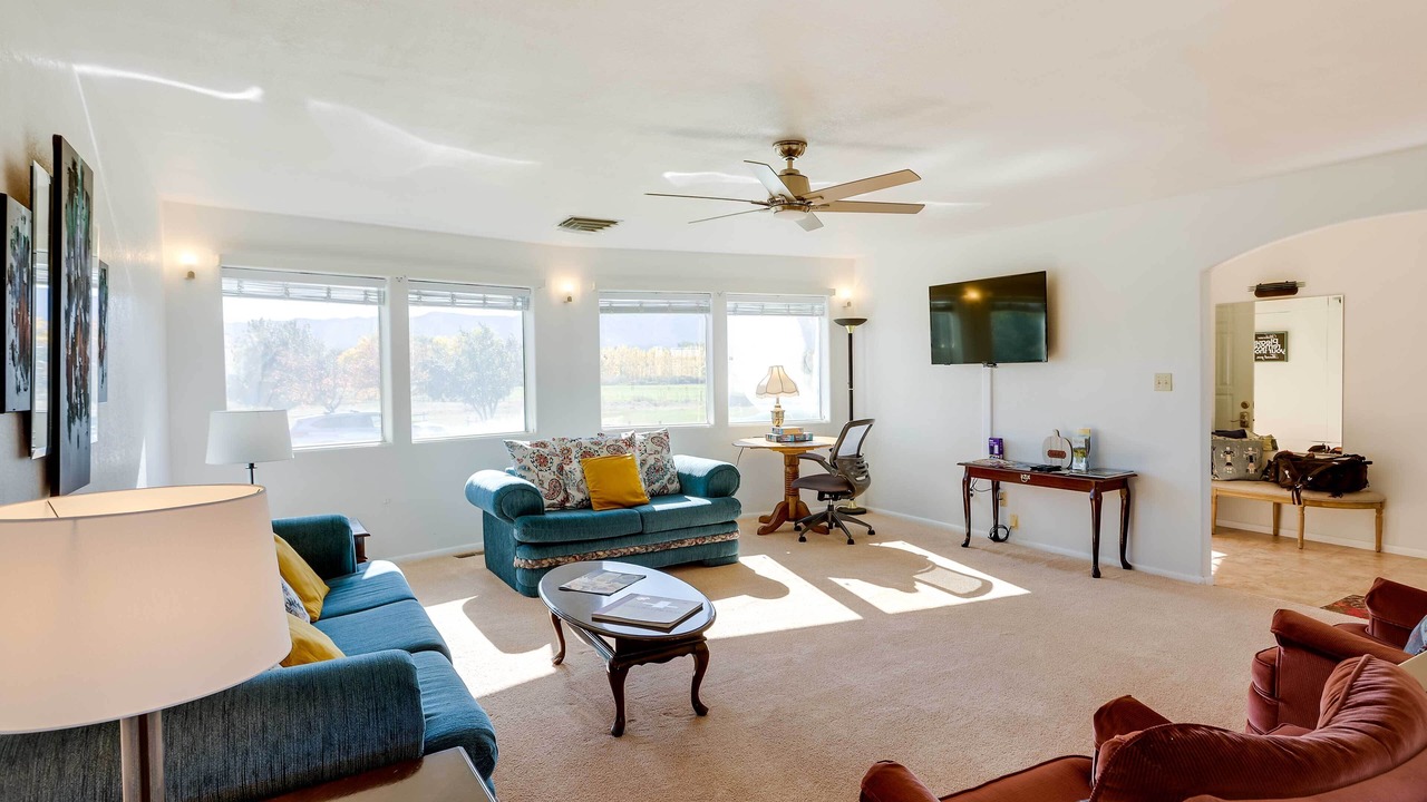 Photo of Livingroom in Cortez