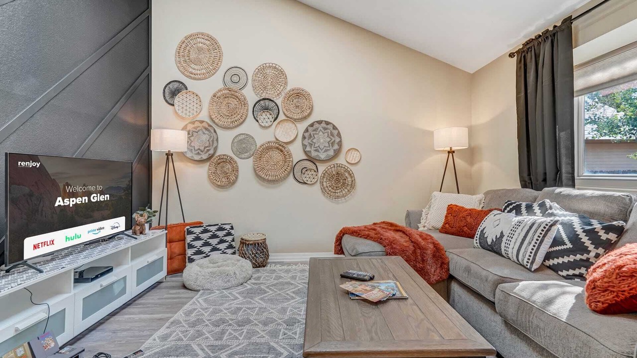 Photo of Bedroom in Northwest Colorado Springs