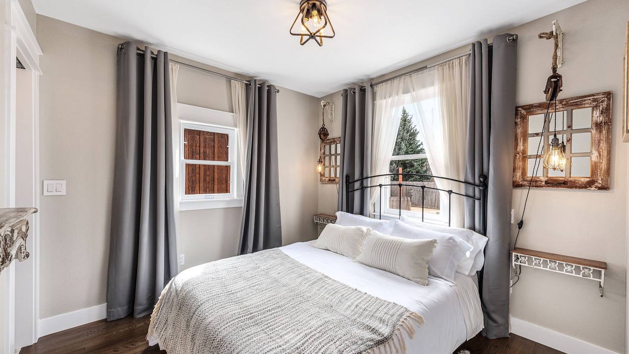 Photo of Bedroom in Louisville