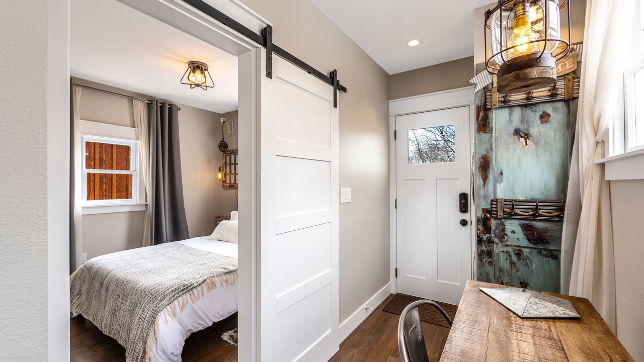 Photo of Bedroom in Louisville