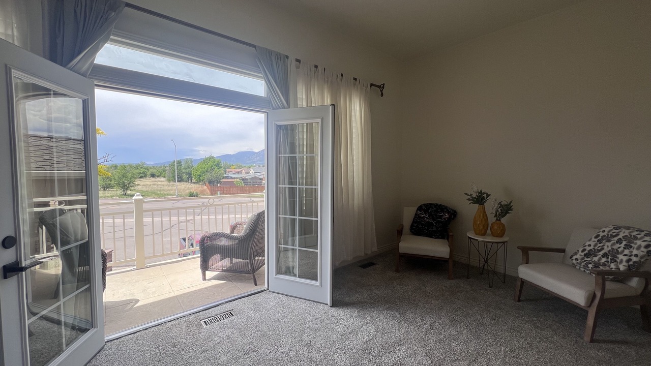 Photo of Livingroom in Southeast Colorado Springs