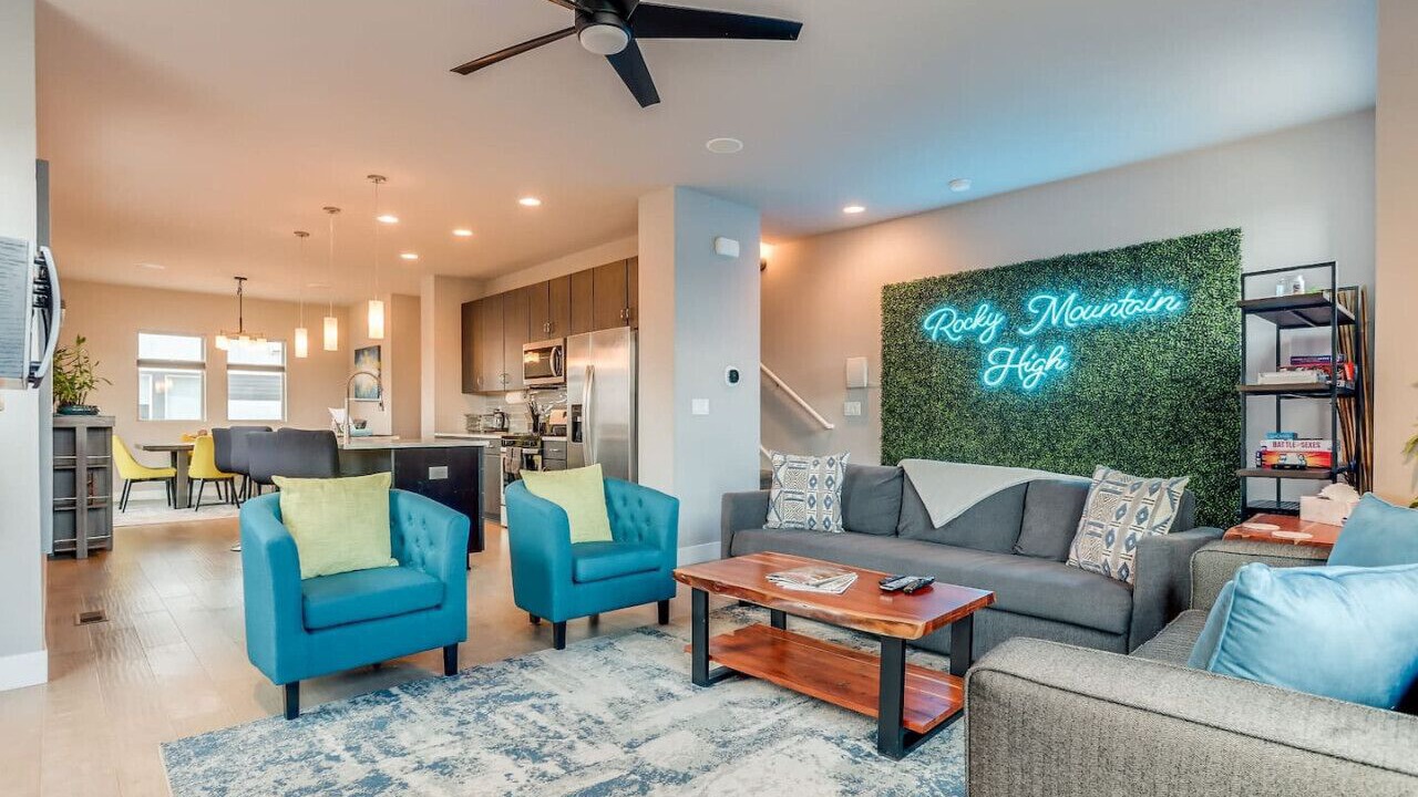 Photo of Livingroom in Lincoln Park