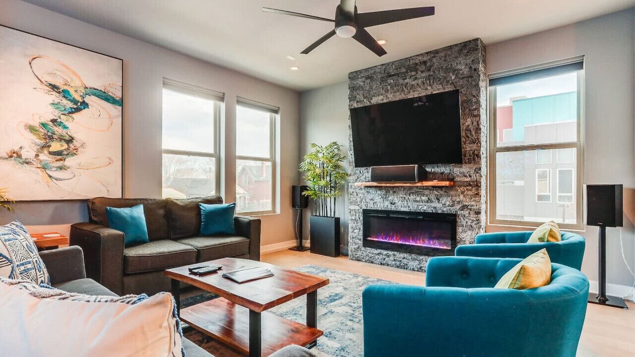 Photo of Livingroom in Lincoln Park