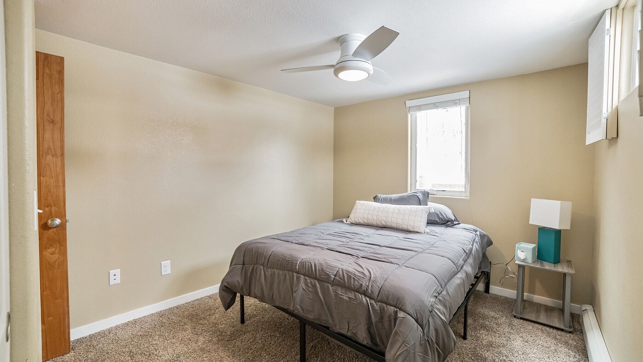 Photo of Bedroom in Villa Park