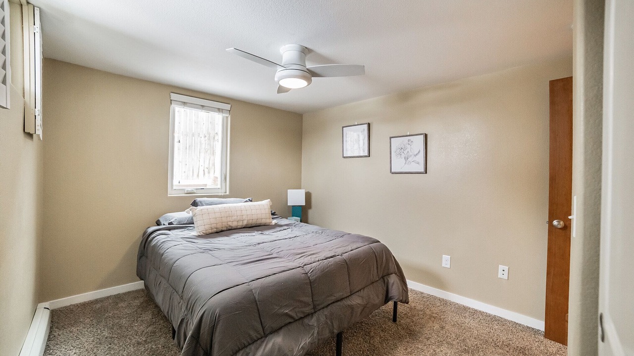 Photo of Bedroom in Villa Park