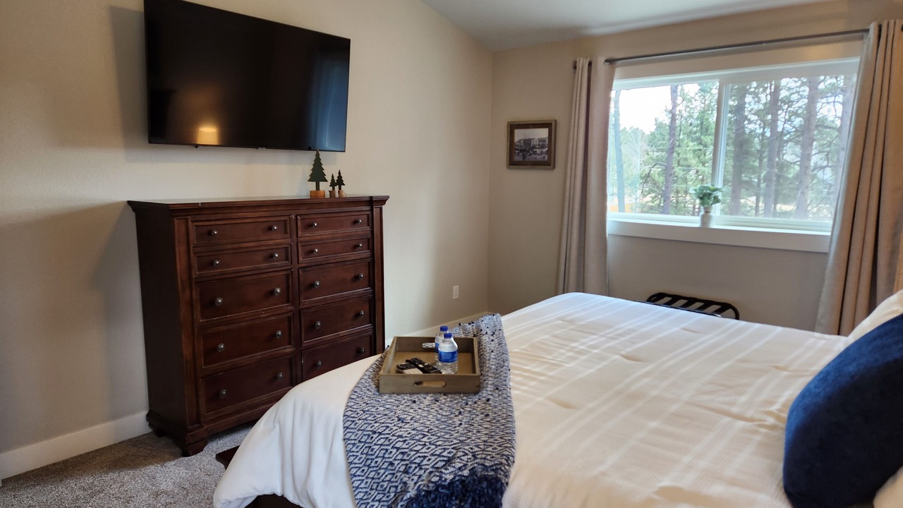 Photo of Bedroom in Woodland Park