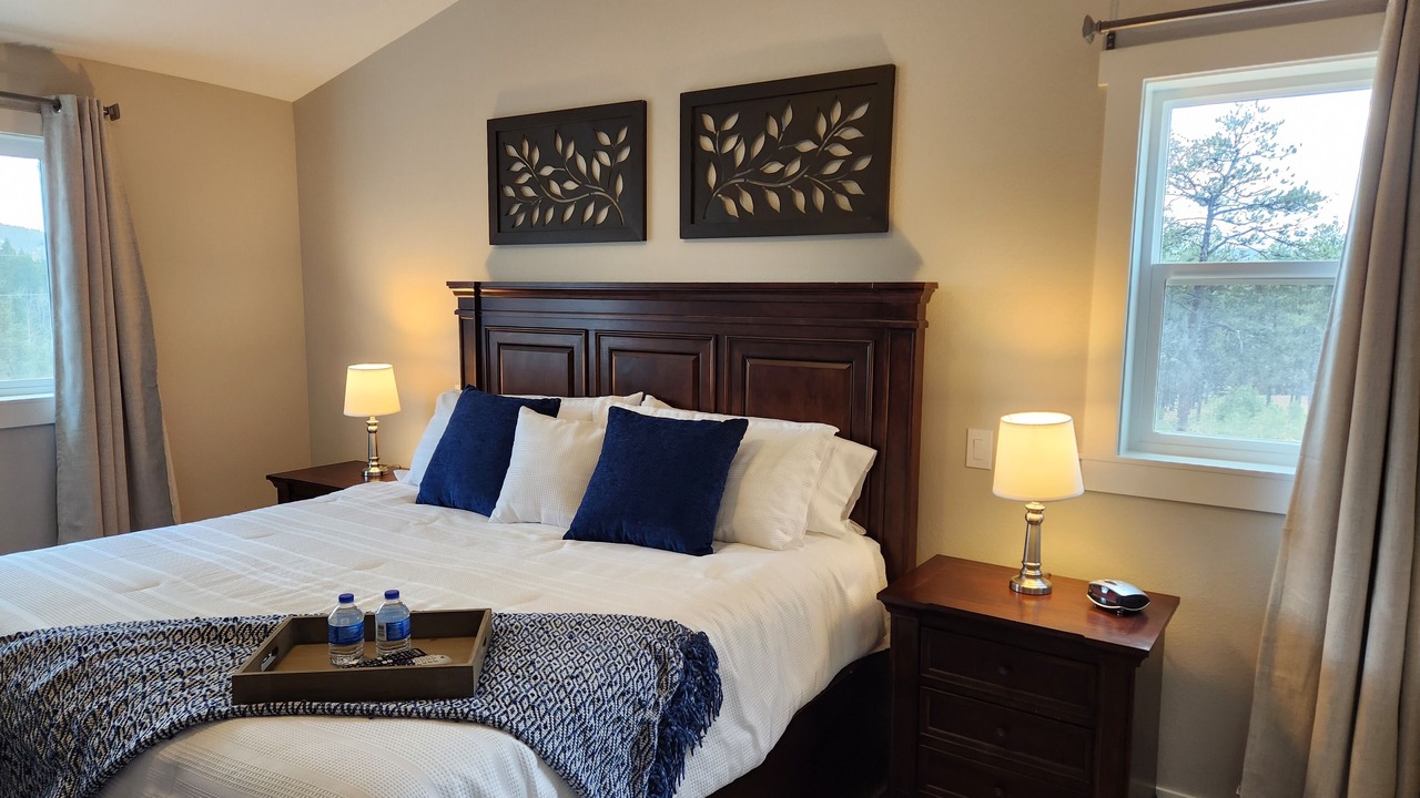 Photo of Bedroom in Woodland Park