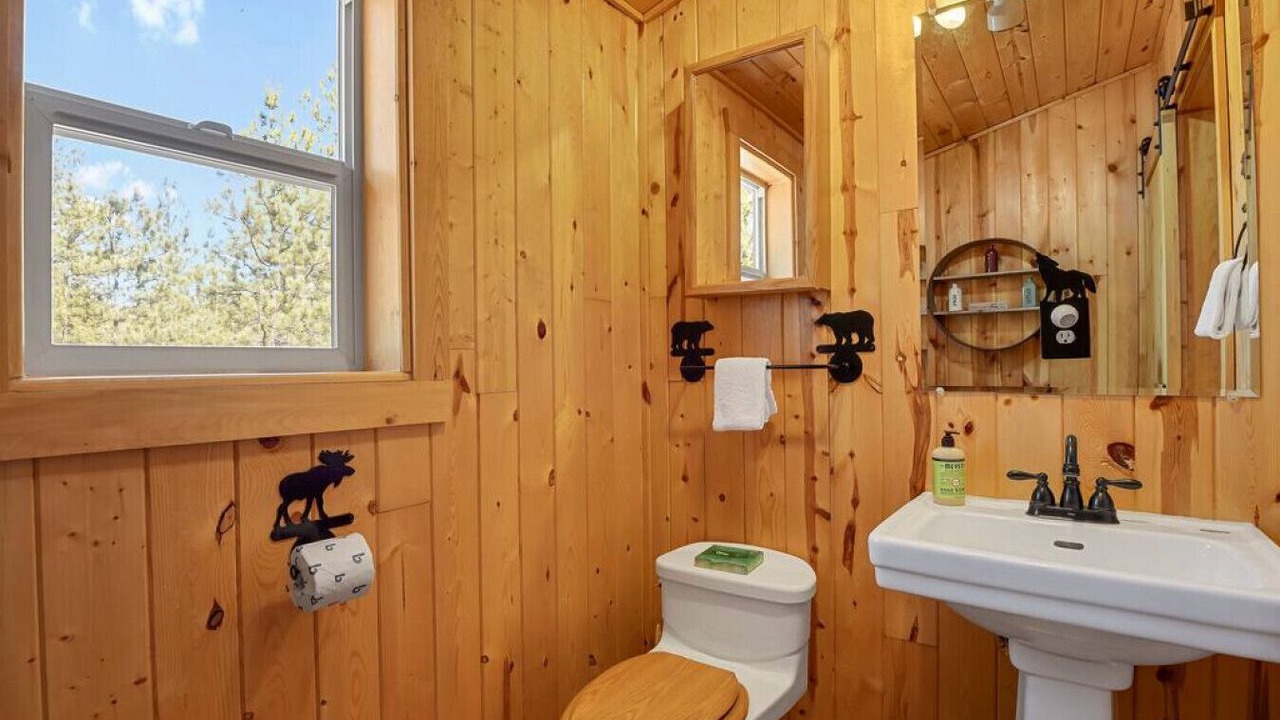 Photo of Bathroom in Florissant