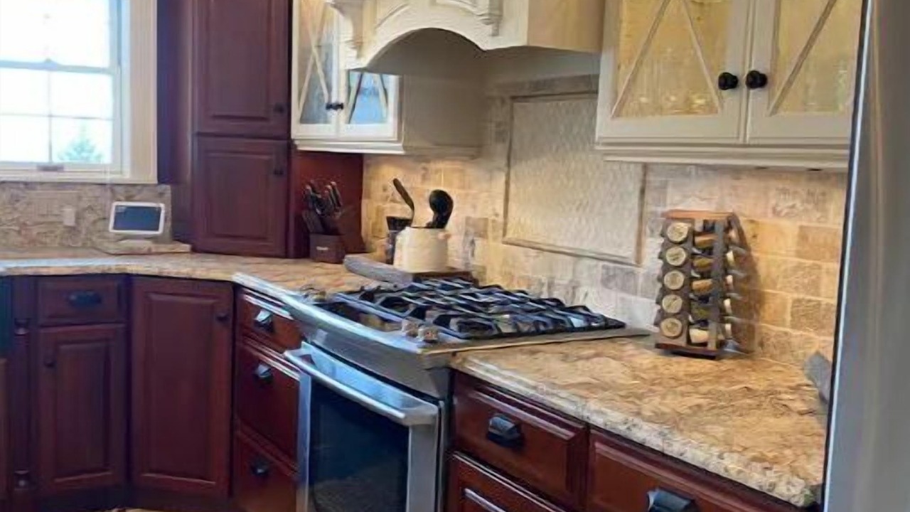 Photo of Kitchen in Evergreen
