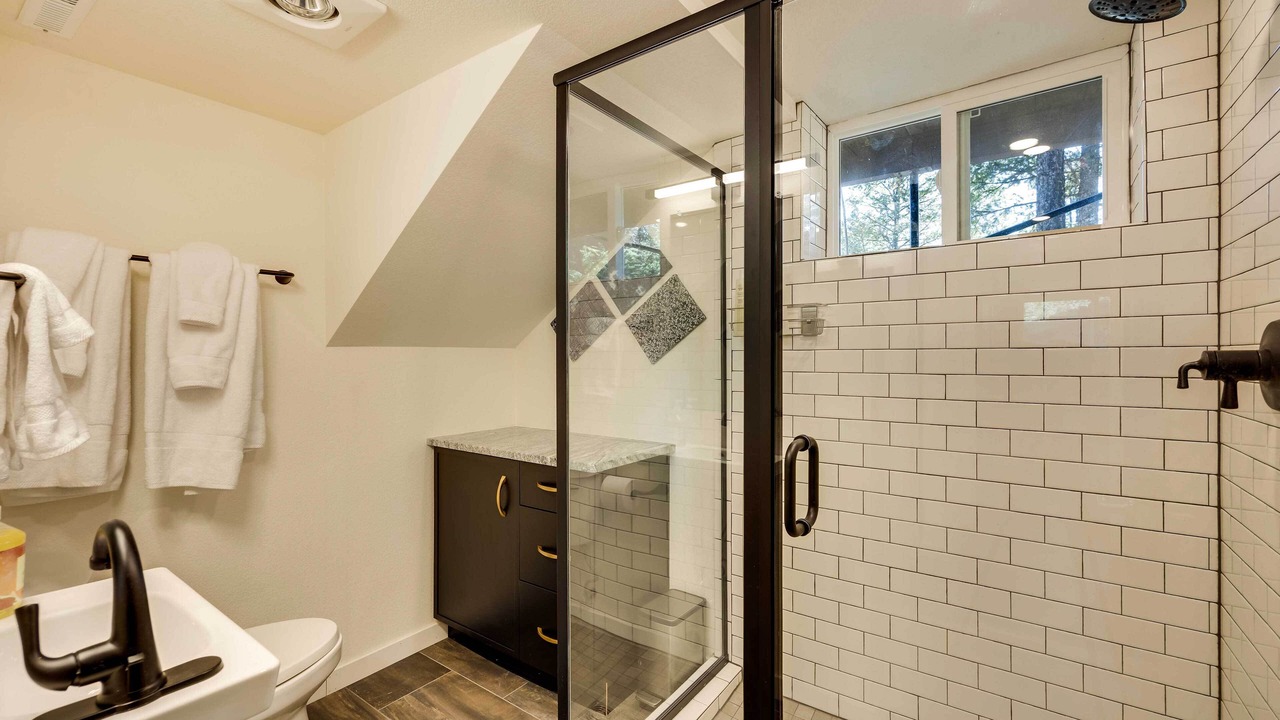 Photo of Bathroom in Green Mountain Falls