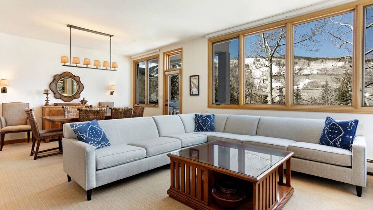 Photo of Livingroom in Highlands Townhomes