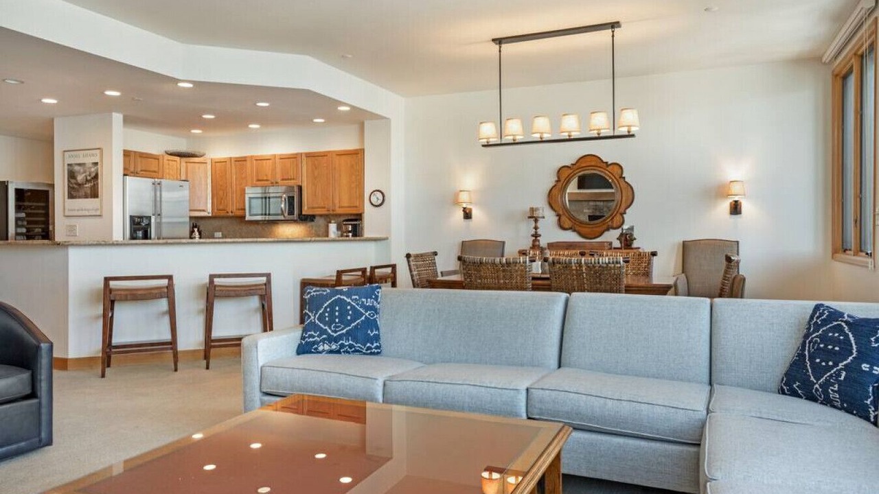 Photo of Livingroom in Highlands Townhomes