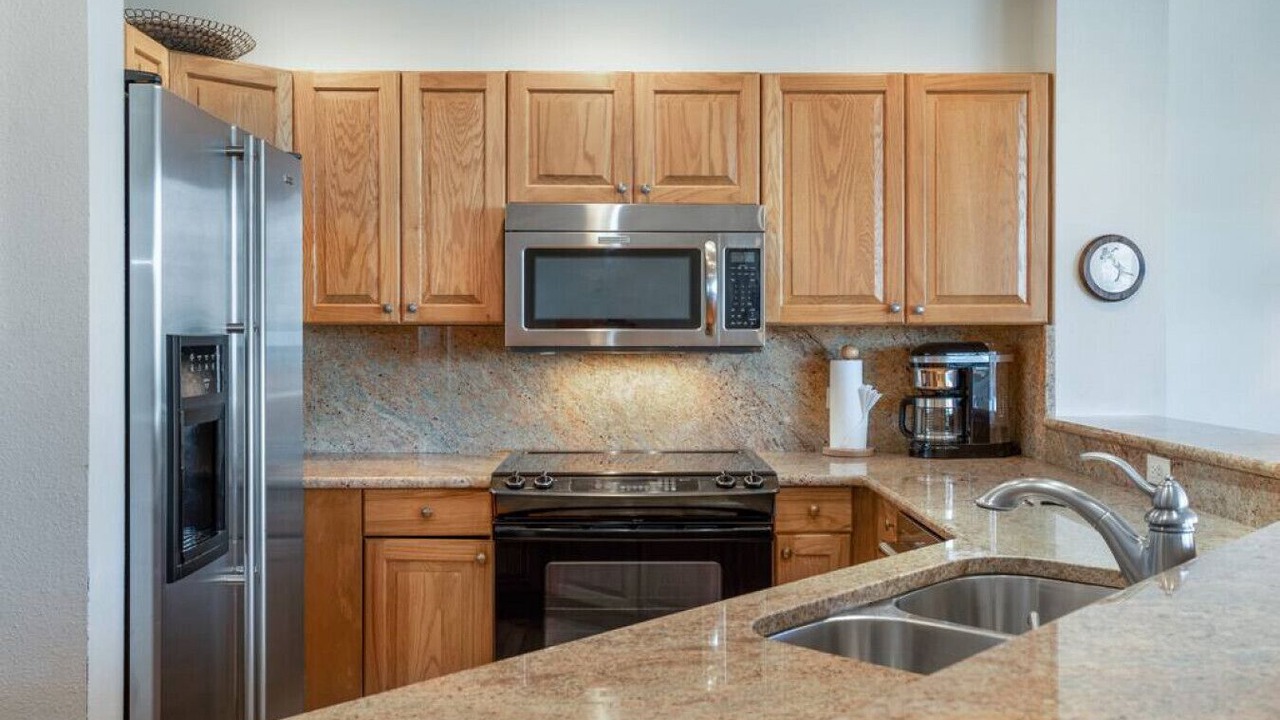 Photo of Kitchen in Highlands Townhomes