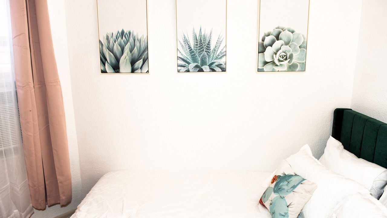 Photo of Bedroom in Uptown