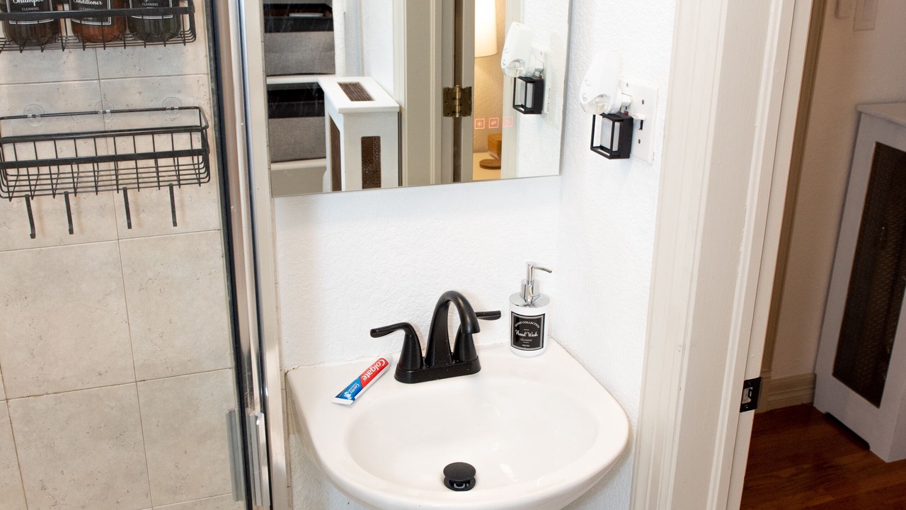 Photo of Bathroom in Uptown