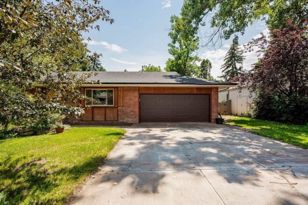 Photo of Outdoor in University Acres