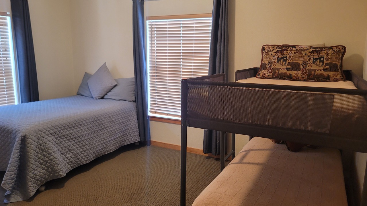 Photo of Bedroom in Gypsum