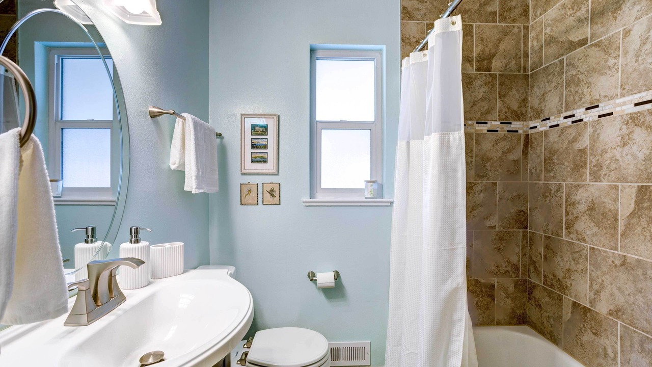 Photo of Bathroom in Northeast Park Hill
