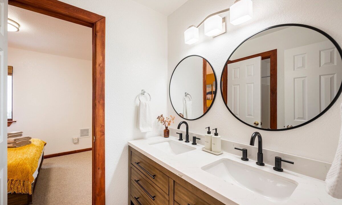 Photo of Bathroom in Coal Creek