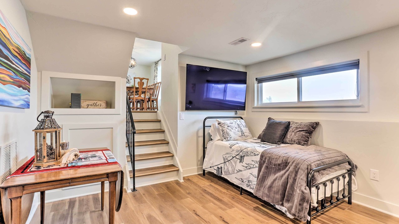 Photo of Bedroom in Castle Rock