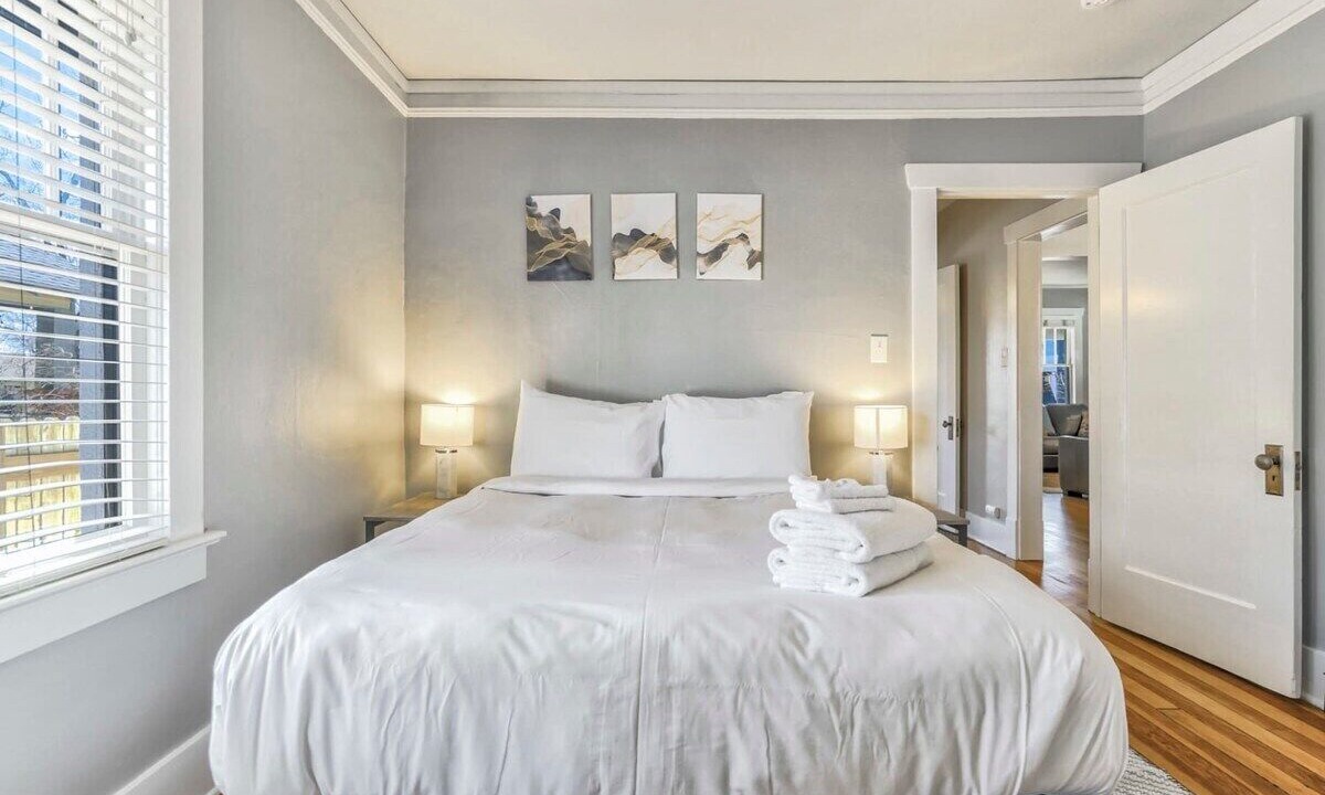 Photo of Bedroom in Old North End