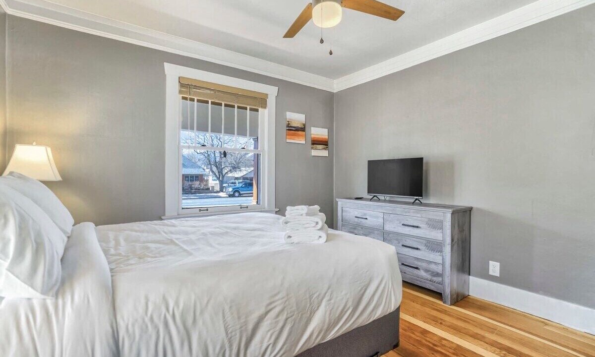 Photo of Bedroom in Old North End