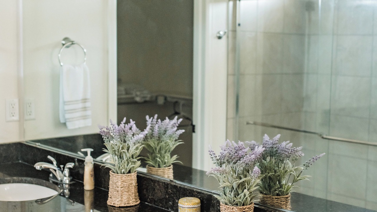 Photo of Bathroom in Commerce City
