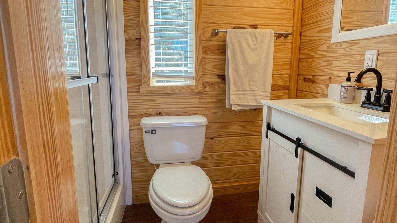 Photo of Bathroom in Canon City