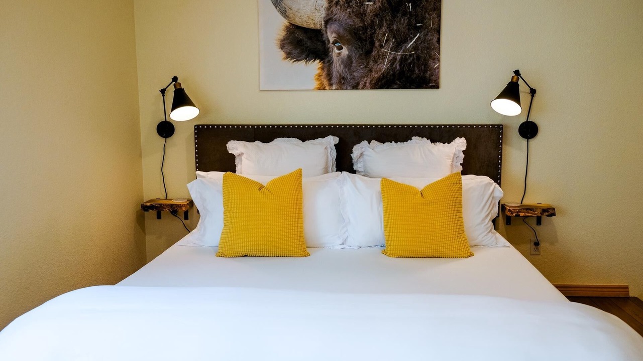 Photo of Bedroom in Conifer Mountain and Meadows