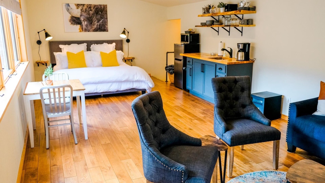 Photo of Bedroom in Conifer Mountain and Meadows