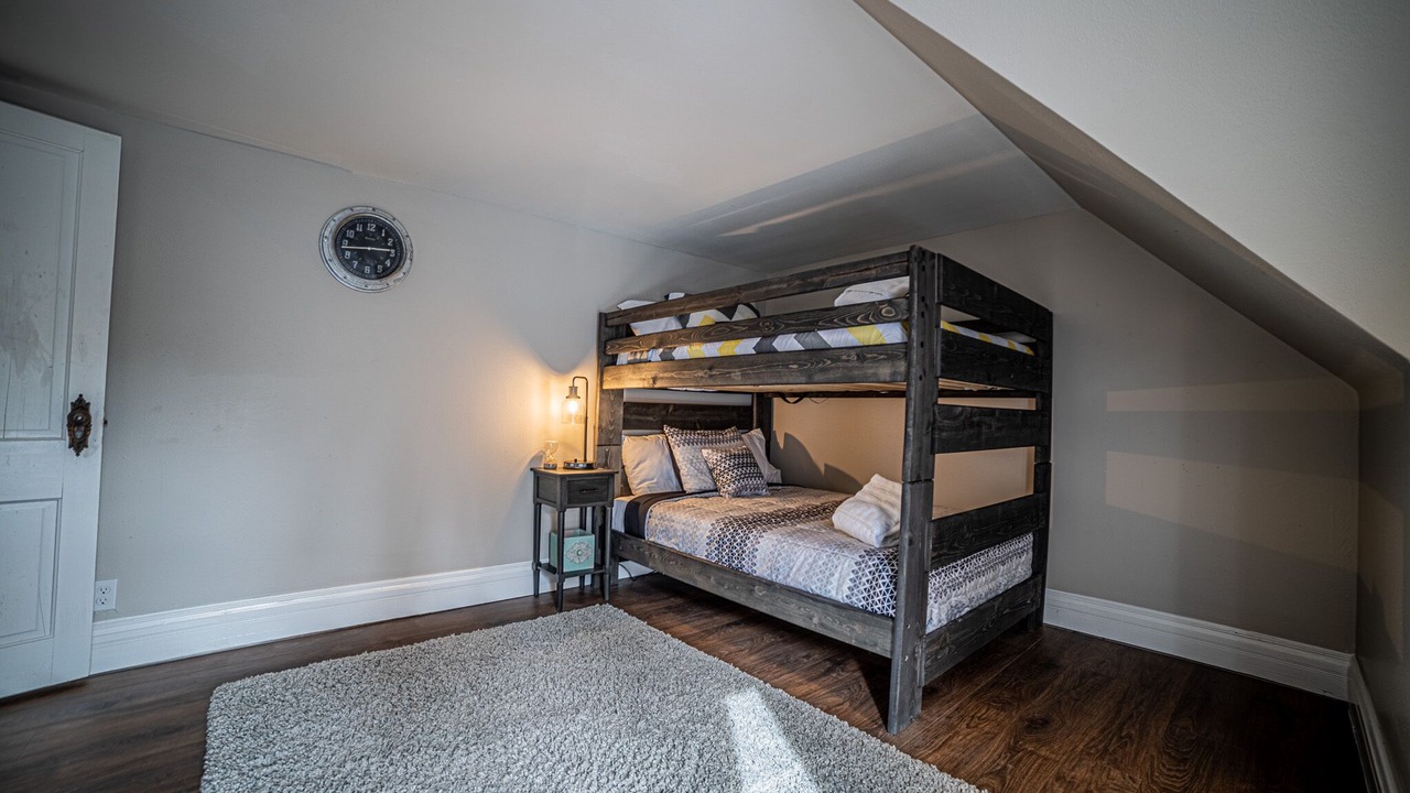 Photo of Bedroom in Idaho Springs