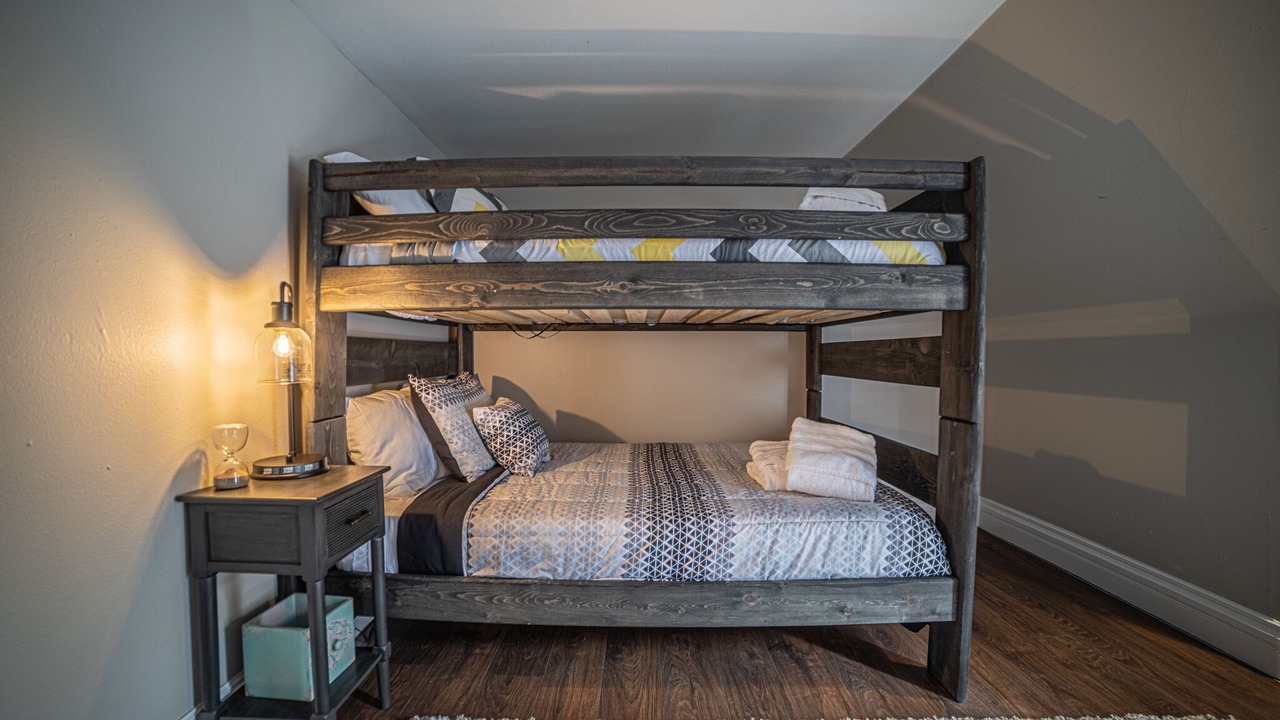 Photo of Bedroom in Idaho Springs