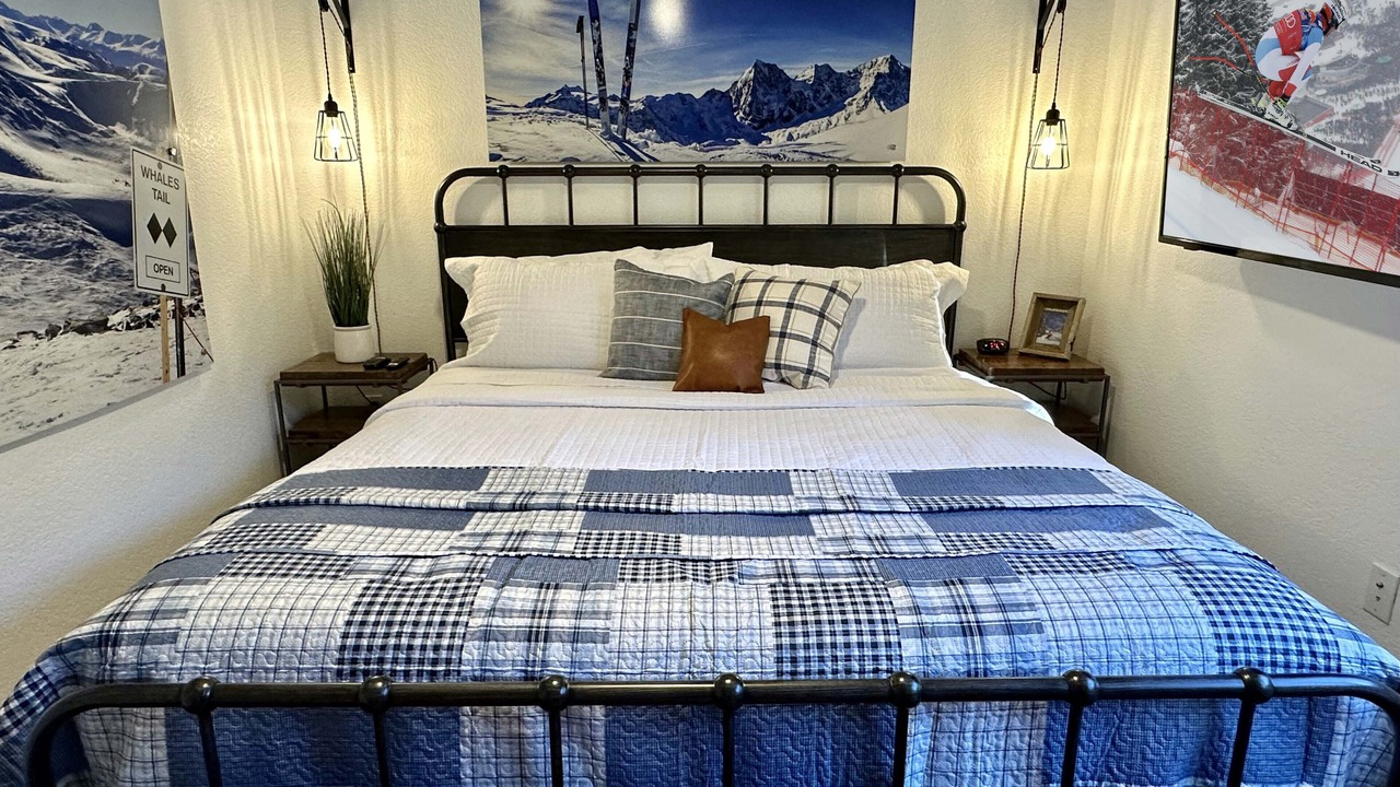 Photo of Bedroom in Valley of the Sun