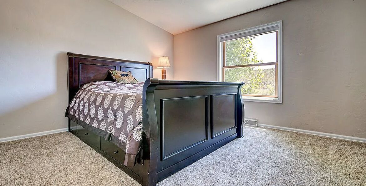 Photo of Bedroom in Burns