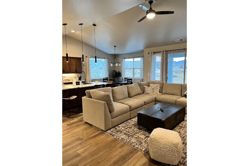 Photo of Livingroom in Grand Junction