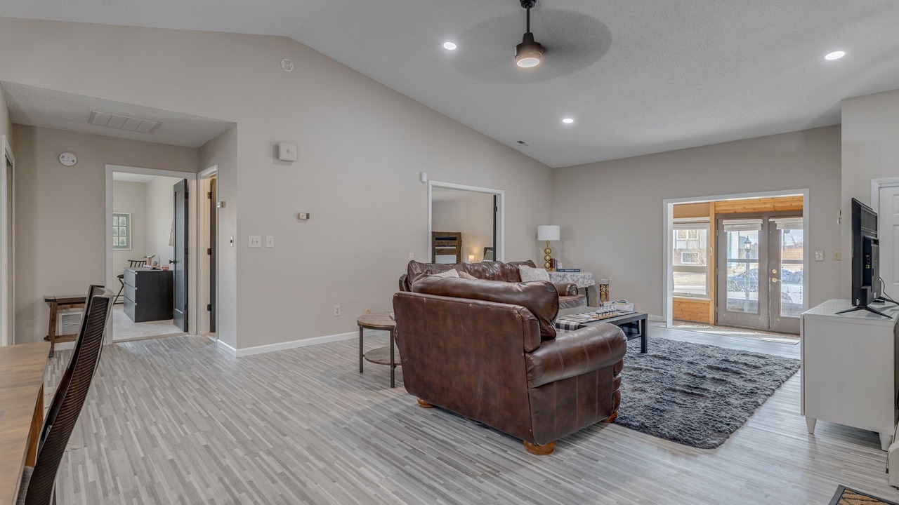 Photo of Livingroom in Cheyenne Meadows