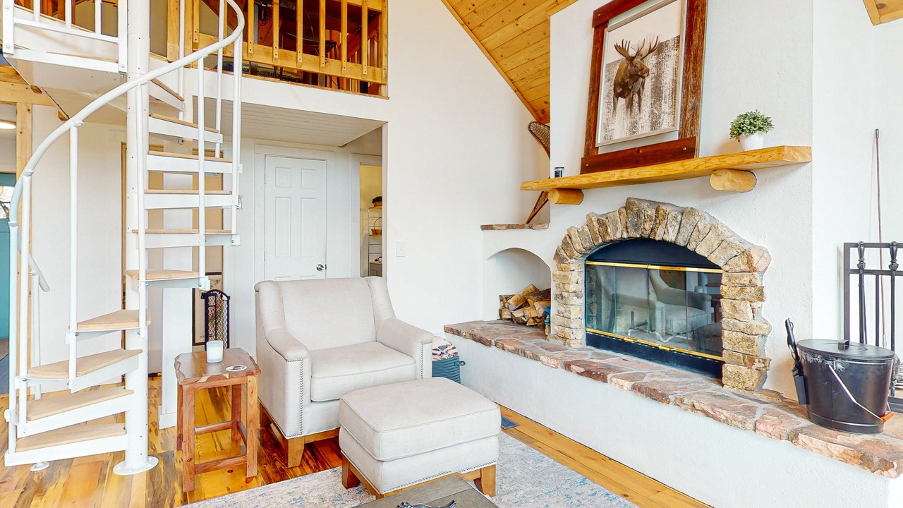 Photo of Livingroom in Winter Park Highlands