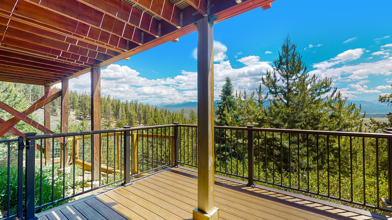 Photo of Patio Balcony in Winter Park Highlands