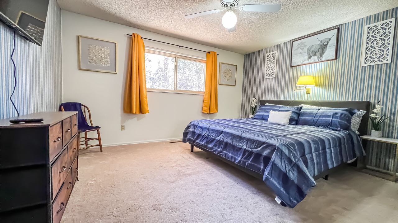 Photo of Bedroom in Northeast Colorado Springs