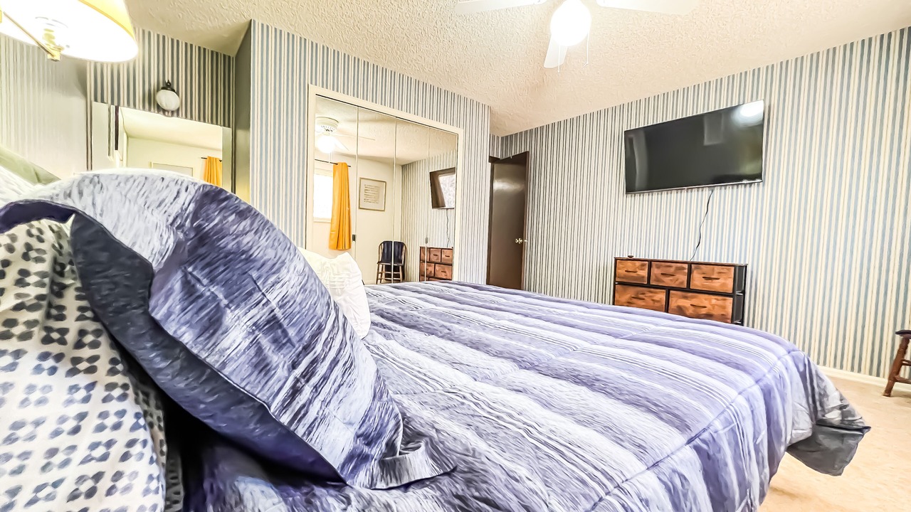 Photo of Bedroom in Northeast Colorado Springs