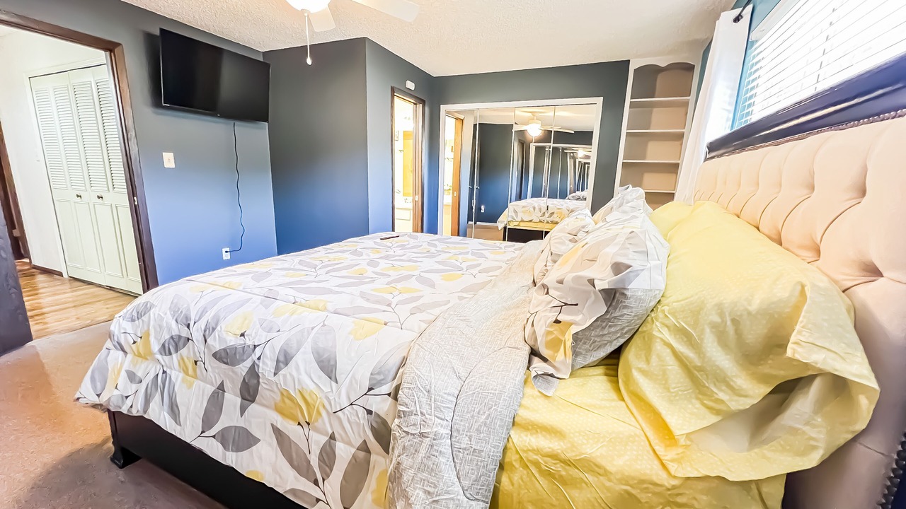 Photo of Bedroom in Northeast Colorado Springs