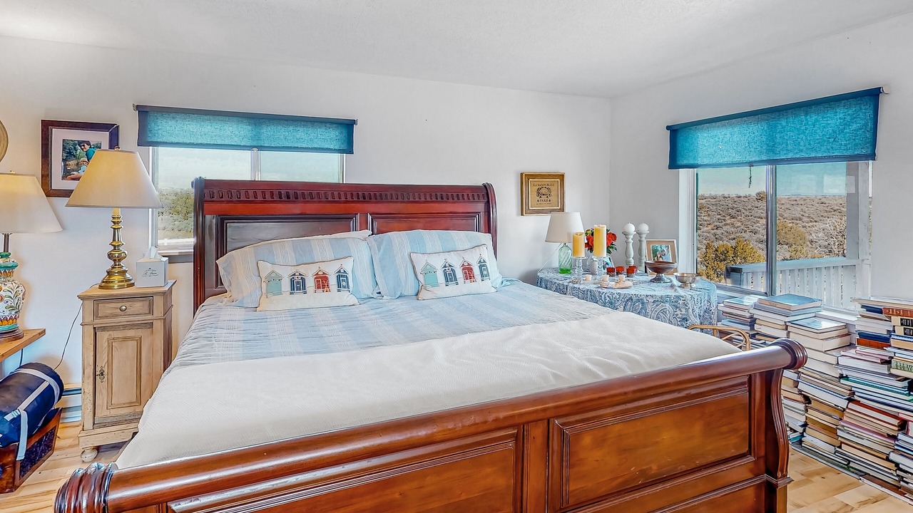 Photo of Bedroom in Marvel