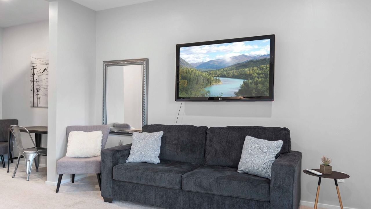 Photo of Livingroom in Five Points