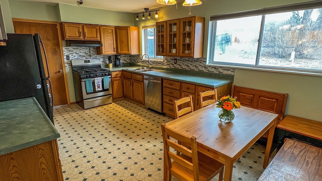 Photo of Kitchen in Security-Widefield